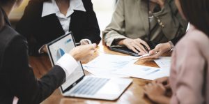 How Financial Advisors Should Pick the Right CRM