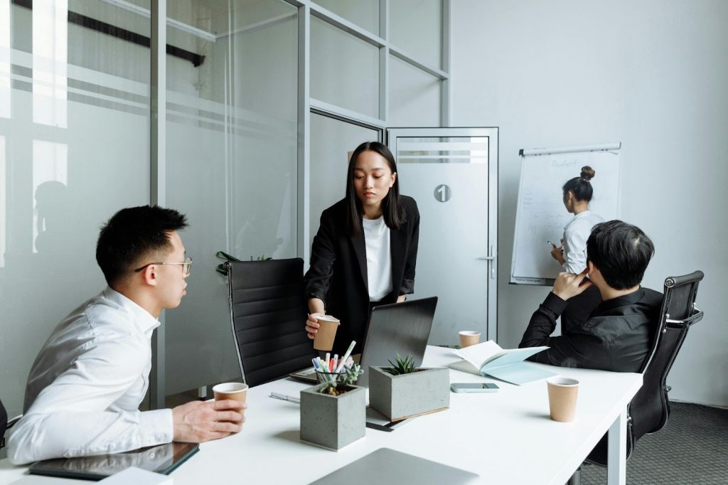 Benefits of Slack collaboration automation