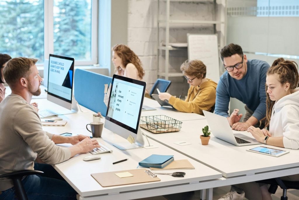 Getting Started with HubSpot’s Small Business CRM
